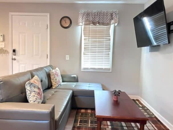 ריצ'מונד E3 Centrally Located In Carytown Fully Fenced מראה חיצוני תמונה