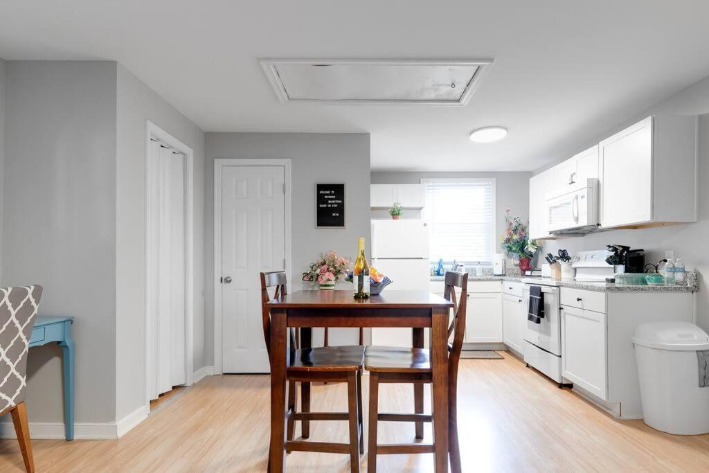 ריצ'מונד E3 Centrally Located In Carytown Fully Fenced מראה חיצוני תמונה