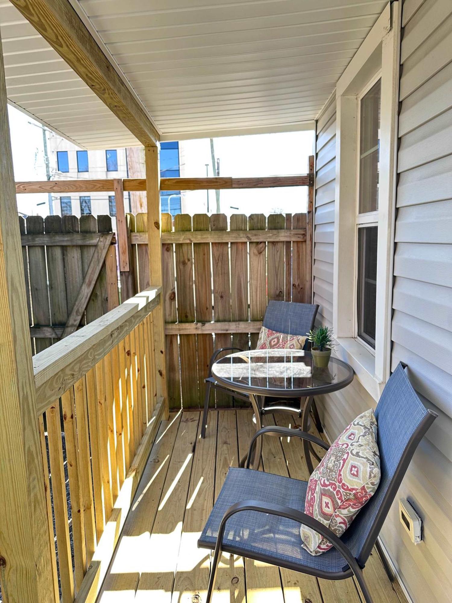 ריצ'מונד E3 Centrally Located In Carytown Fully Fenced מראה חיצוני תמונה